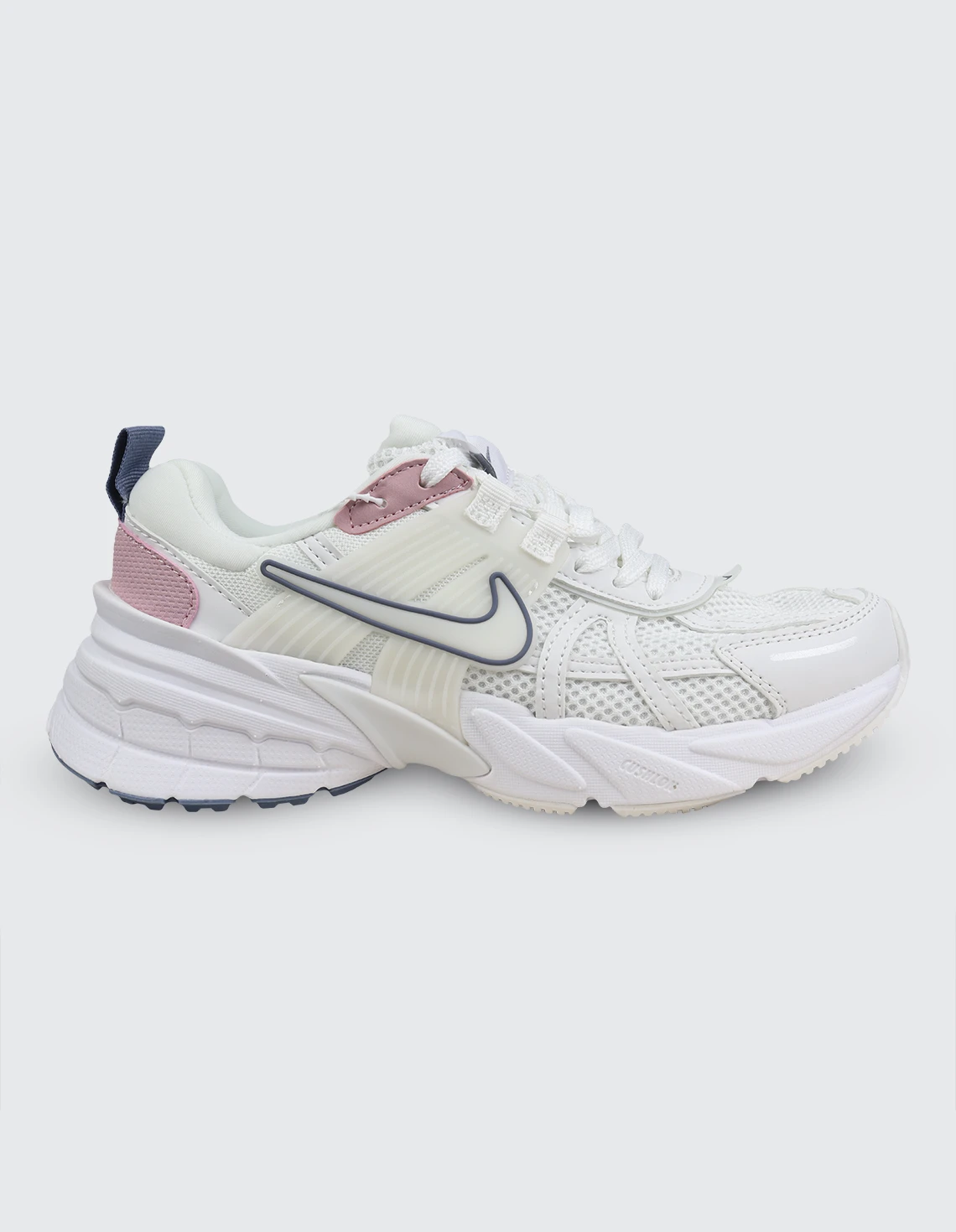 کفش دویدن زنانه نایکی V2K Run W کفش دویدن زنانه نایکی V2K Run W
